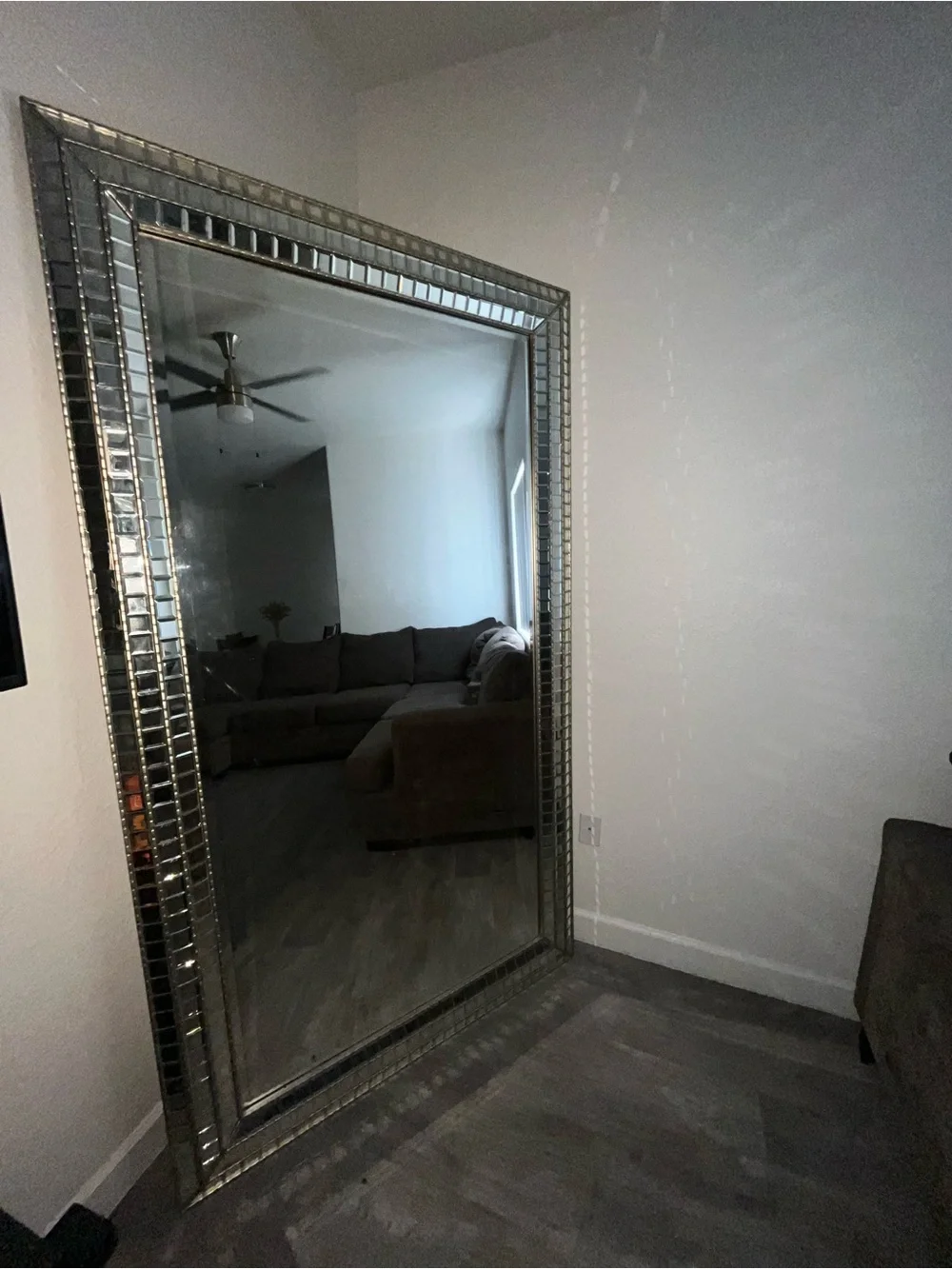 Contemporary Silver Framed Wall Mirror - Elegant Accent for Living Spaces